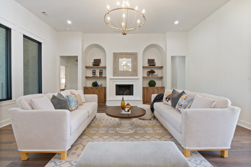 Market Ready by Show + Sell Home Staging